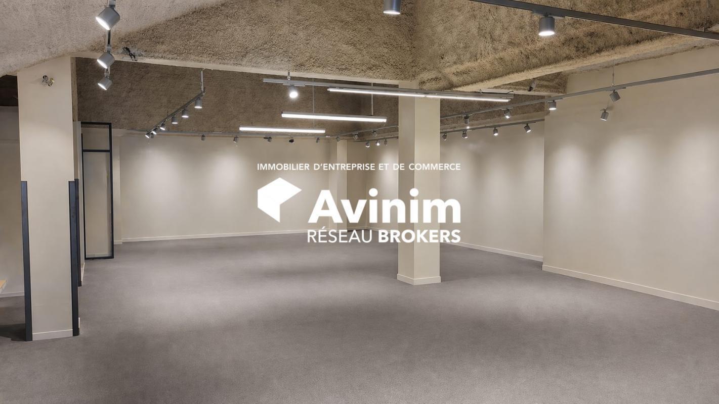 Retail in Le Havre for lease Interior Photo- Image 1 of 3