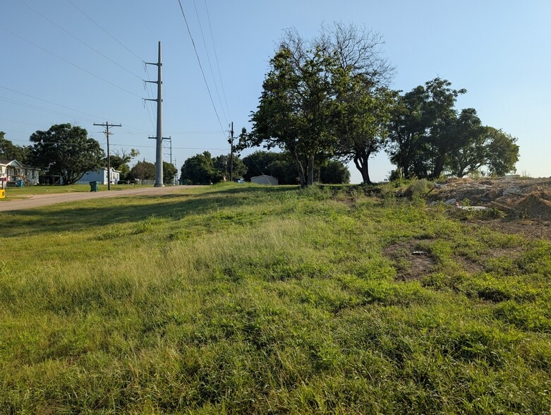 16870 S Interstate 35, Bruceville, TX for sale - Building Photo - Image 3 of 4
