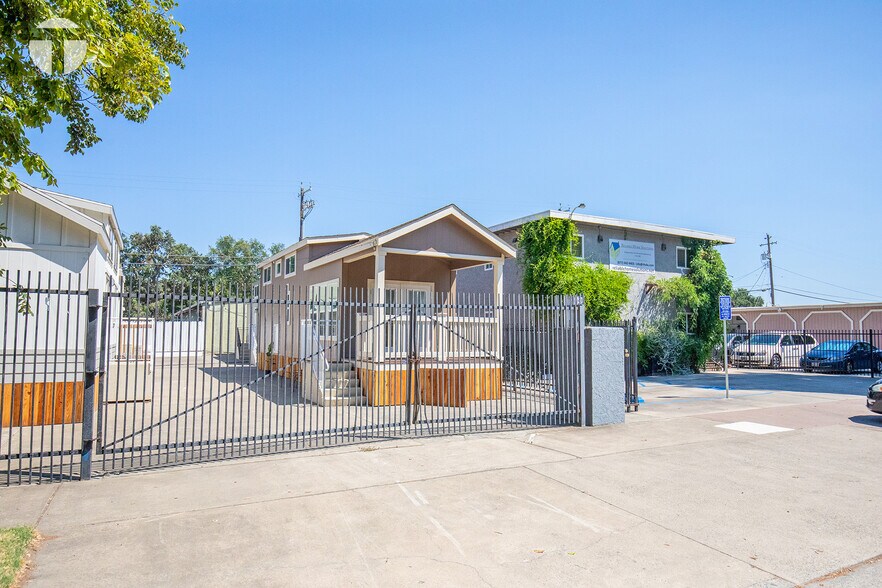 917-923 Drever St, West Sacramento, CA à vendre - Photo du bâtiment - Image 3 de 31