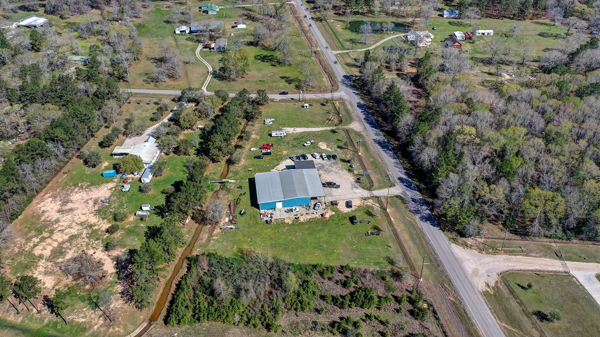 10016 Fostoria Rd, Cleveland, TX à vendre Photo du bâtiment- Image 1 de 1