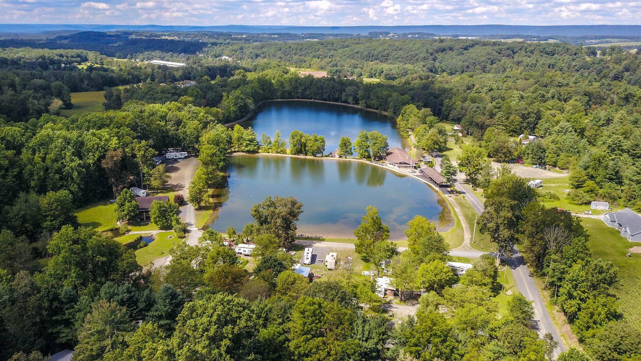 63 Blue Mountain rd, Schuylkill Haven, PA à vendre Photo principale- Image 1 de 86