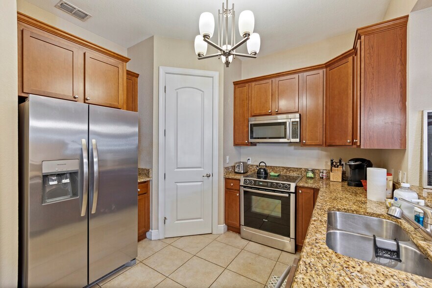 230 SW 2nd Ave, Gainesville, FL à vendre - Photo intérieure - Image 3 de 10