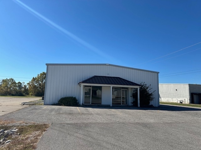 3046 Ohio Dr, Henderson, KY for sale Building Photo- Image 1 of 1