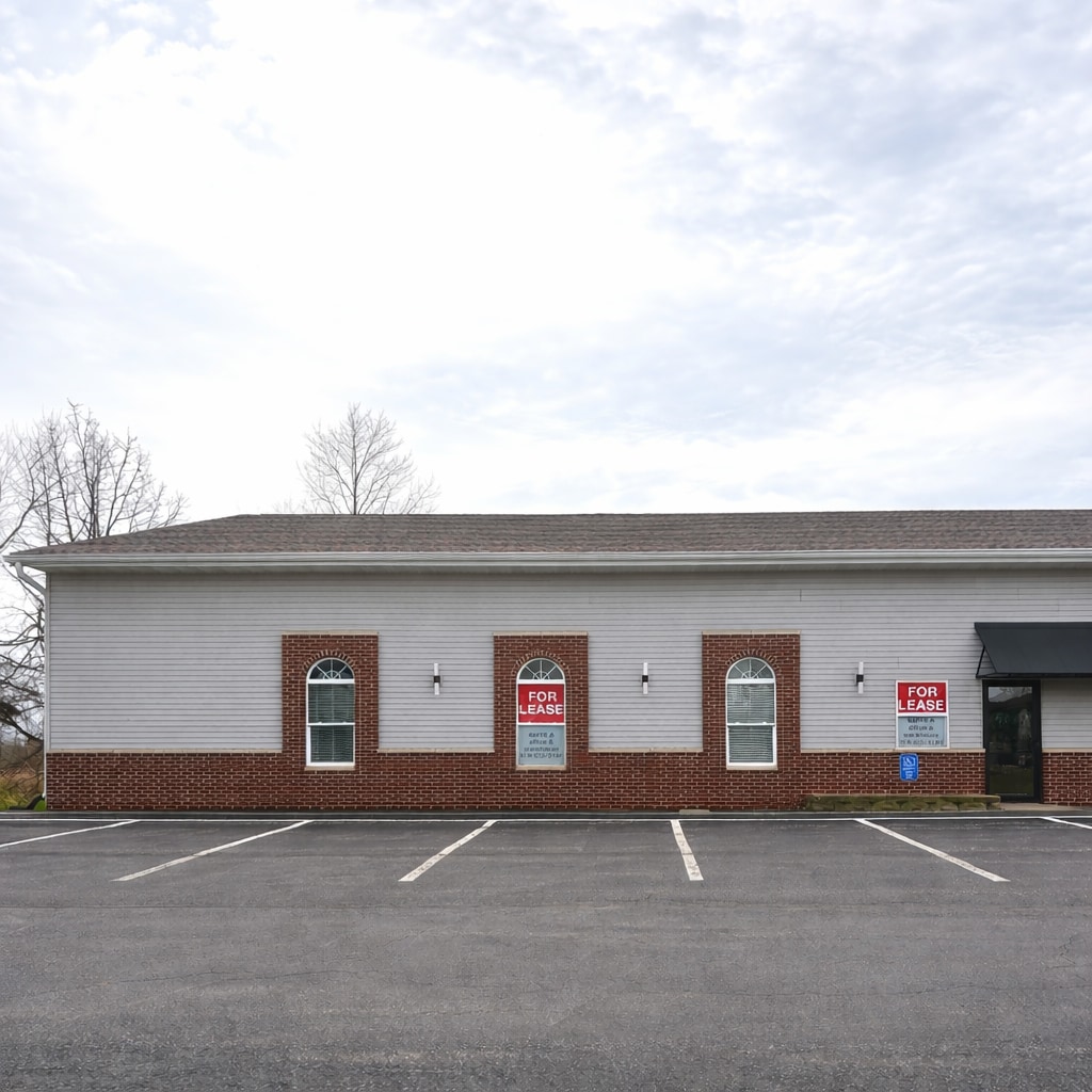 935 Boyson Ct, Hiawatha, IA for lease Building Photo- Image 1 of 18