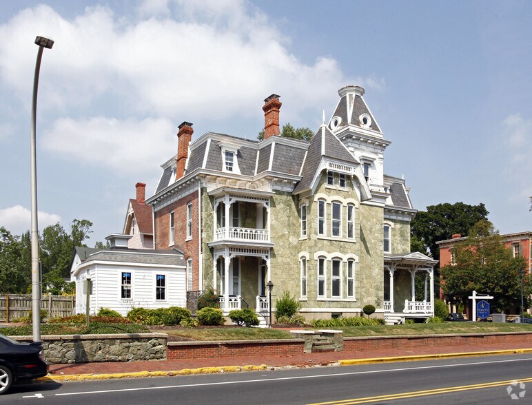 2 N State St, Dover, DE à vendre - Photo du bâtiment - Image 2 de 2