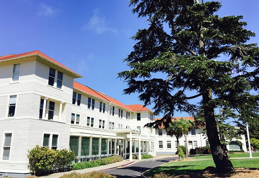 1016 Lincoln Blvd, San Francisco, CA à louer - Photo du bâtiment - Image 2 de 2