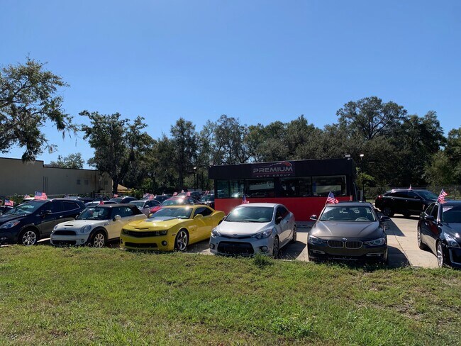 Plus de détails pour 1220 E Semoran Blvd, Apopka, FL - Commerce de détail à vendre