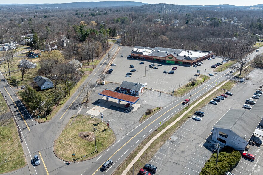 41-67 Chamberlain Hwy, Berlin, CT à louer - Aérien - Image 3 de 4