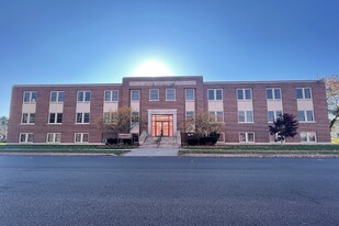 421 Ridge Street, Rome - Parking Garage