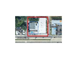 Plus de détails pour 4504 E Hillsborough Ave, Tampa, FL - Local d'activités à louer