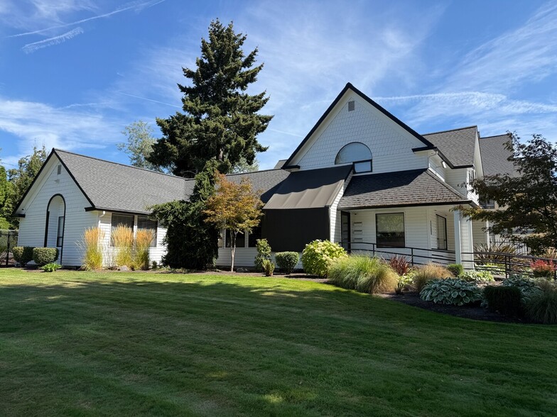 8513 NE Hazel Dell Ave, Vancouver, WA for lease - Building Photo - Image 1 of 6