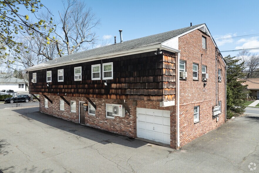 185 Broadway, Hillsdale, NJ à louer - Photo du bâtiment - Image 3 de 30