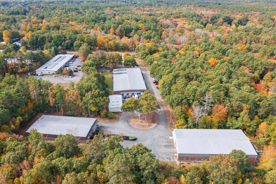 708 Washington St, Pembroke, MA à louer - Photo du bâtiment - Image 1 de 22