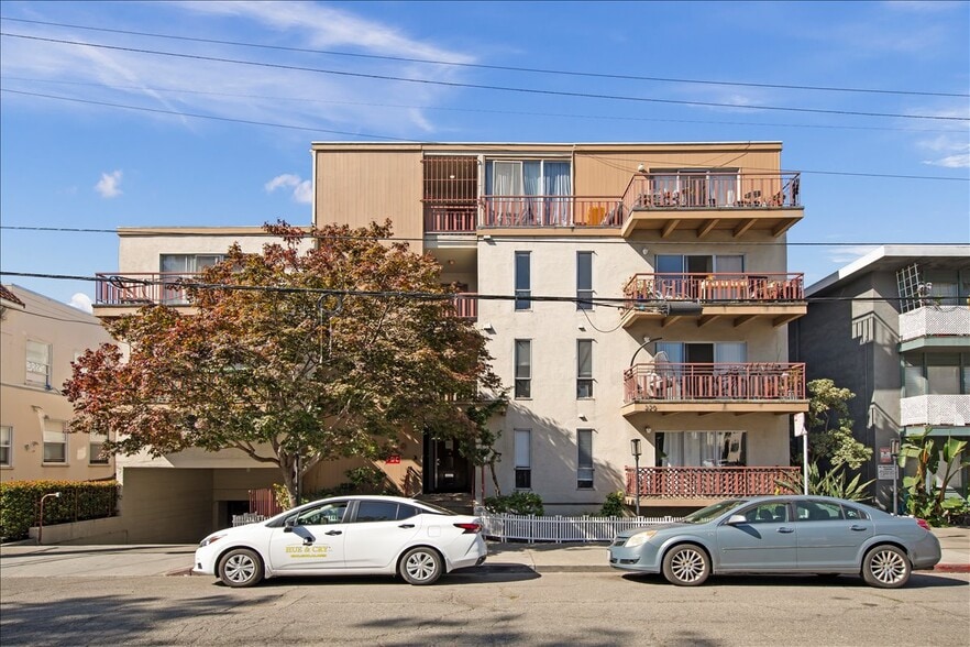 220 Athol Ave, Oakland, CA à vendre - Photo du bâtiment - Image 2 de 26