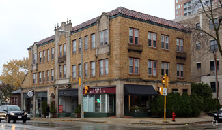 More details for 2000-2010 N Farwell Ave, Milwaukee, WI - Retail for Lease