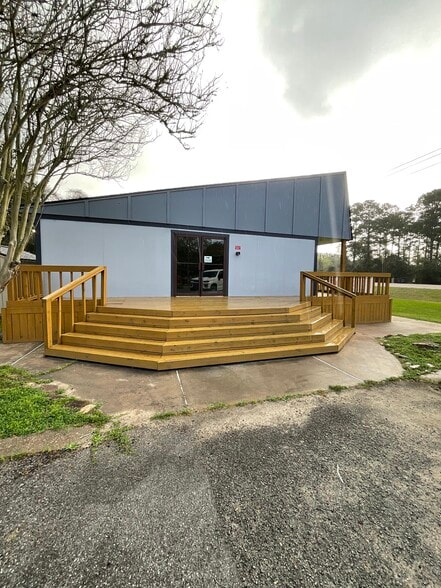 4890 W Main Street, League City, TX à louer - Photo du bâtiment - Image 2 de 17