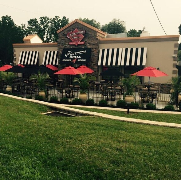 1106 Trexlertown Rd, Breinigsville, PA à vendre - Photo du bâtiment - Image 2 de 10