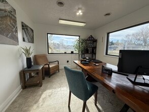 2815 River Road Dr, Waterloo, NE à louer Photo intérieure- Image 2 de 4