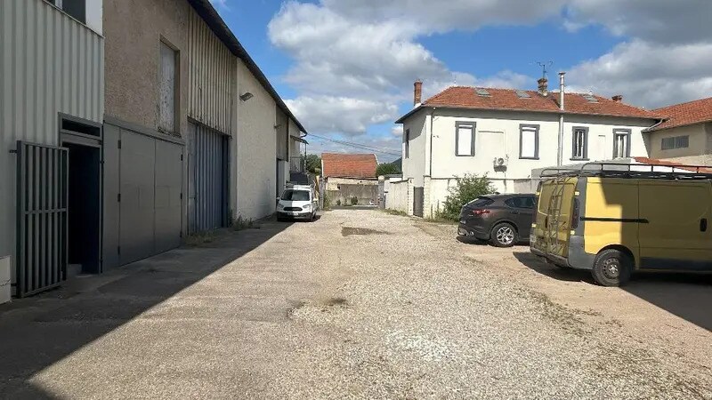 37 Route De Lyon, Corbas for lease - Building Photo - Image 1 of 6