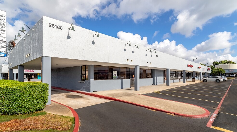 25192 Interstate 45, Spring, TX à louer - Photo du bâtiment - Image 2 de 5