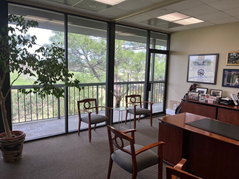 131 Airline Dr, Metairie, LA à louer - Photo du bâtiment - Image 2 de 8