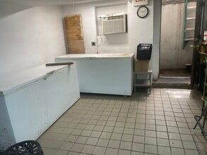 180 N 10th St, Brooklyn, NY for lease Interior Photo- Image 2 of 8