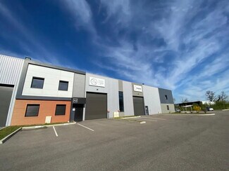 Plus de détails pour Bureau, Local d'activités à louer