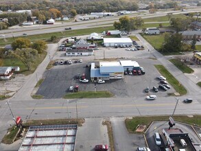2029 Plymouth Ave, Waterloo, IA - AERIAL  map view - Image1