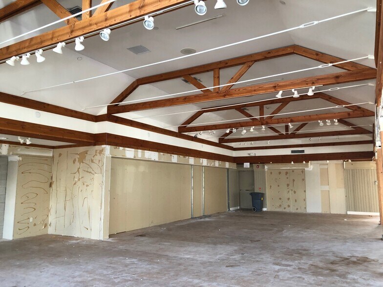 40-44 Post Rd E, Westport, CT à louer - Photo intérieure - Image 3 de 7