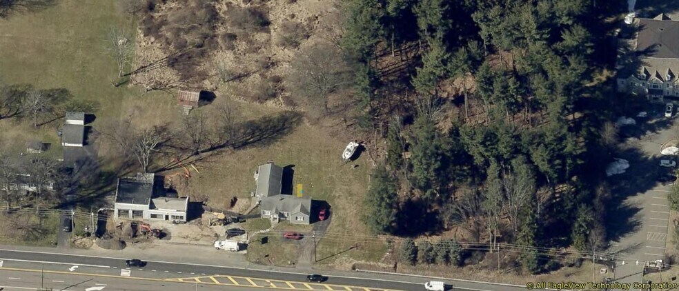 339 Route 31, Flemington, NJ à louer - Photo du bâtiment - Image 2 de 2