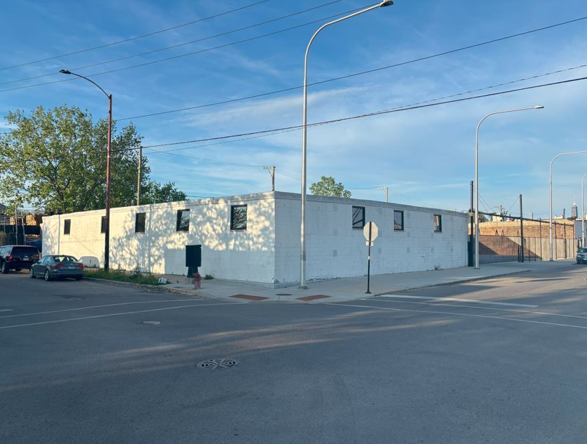 2048 W Hubbard St, Chicago, IL for lease Building Photo- Image 1 of 13