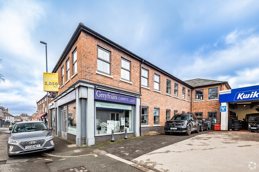 11 Station Rd, Wilmslow à louer - Photo du bâtiment - Image 2 de 19