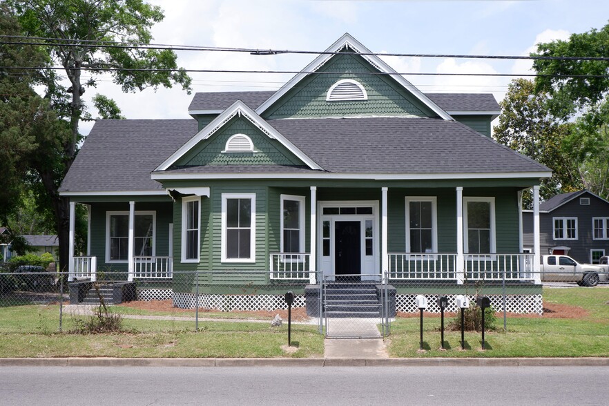 1968 Clinton Ave, Mobile, AL à vendre - Photo du bâtiment - Image 1 de 1