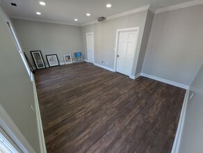 6512 Six Forks Rd, Raleigh, NC for lease Interior Photo- Image 2 of 3