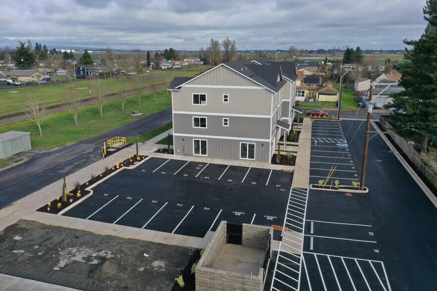 600 4th St, Gervais, OR for lease - Building Photo - Image 3 of 10