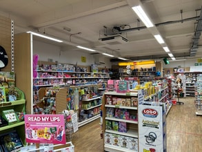 46 High St, Banstead for lease Interior Photo- Image 2 of 4