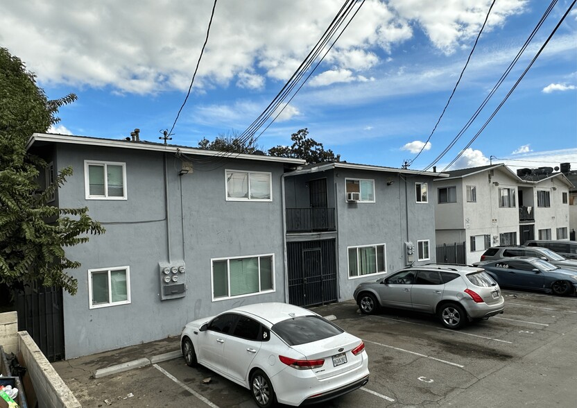 421 N Rose St, Anaheim, CA à vendre - Photo du bâtiment - Image 3 de 5