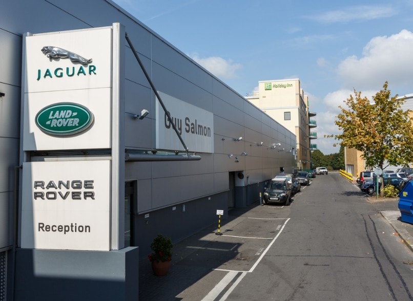 Portsmouth Rd, Surbiton for lease - Building Photo - Image 1 of 3