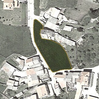 More details for Rúa Pardiñeiro, 11, Oleiros - Land for Sale