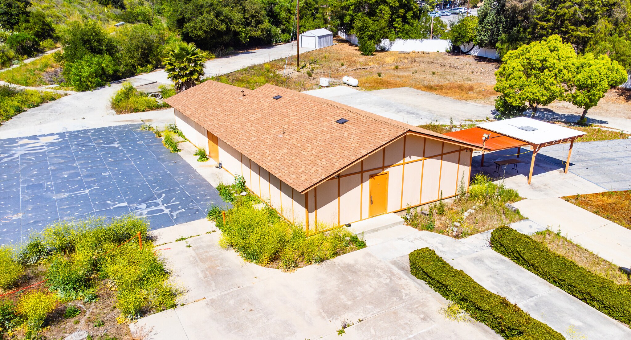 19121 El Toro Rd, Silverado, CA à vendre Photo du bâtiment- Image 1 de 6