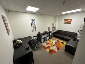 479 Jumpers Hole Rd, Severna Park, MD for lease Interior Photo- Image 1 of 3