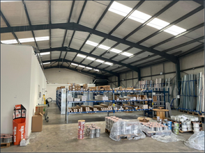 8 Watt St, Airdrie à louer Photo intérieure- Image 1 de 2