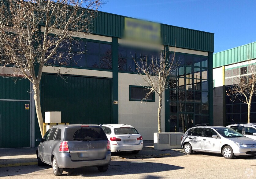 Avenida de las Flores, 9, Humanes de Madrid, Madrid for lease - Building Photo - Image 2 of 9