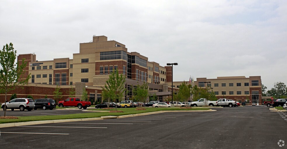 4604 Spotsylvania Pky, Fredericksburg, VA à louer - Photo du bâtiment - Image 3 de 4