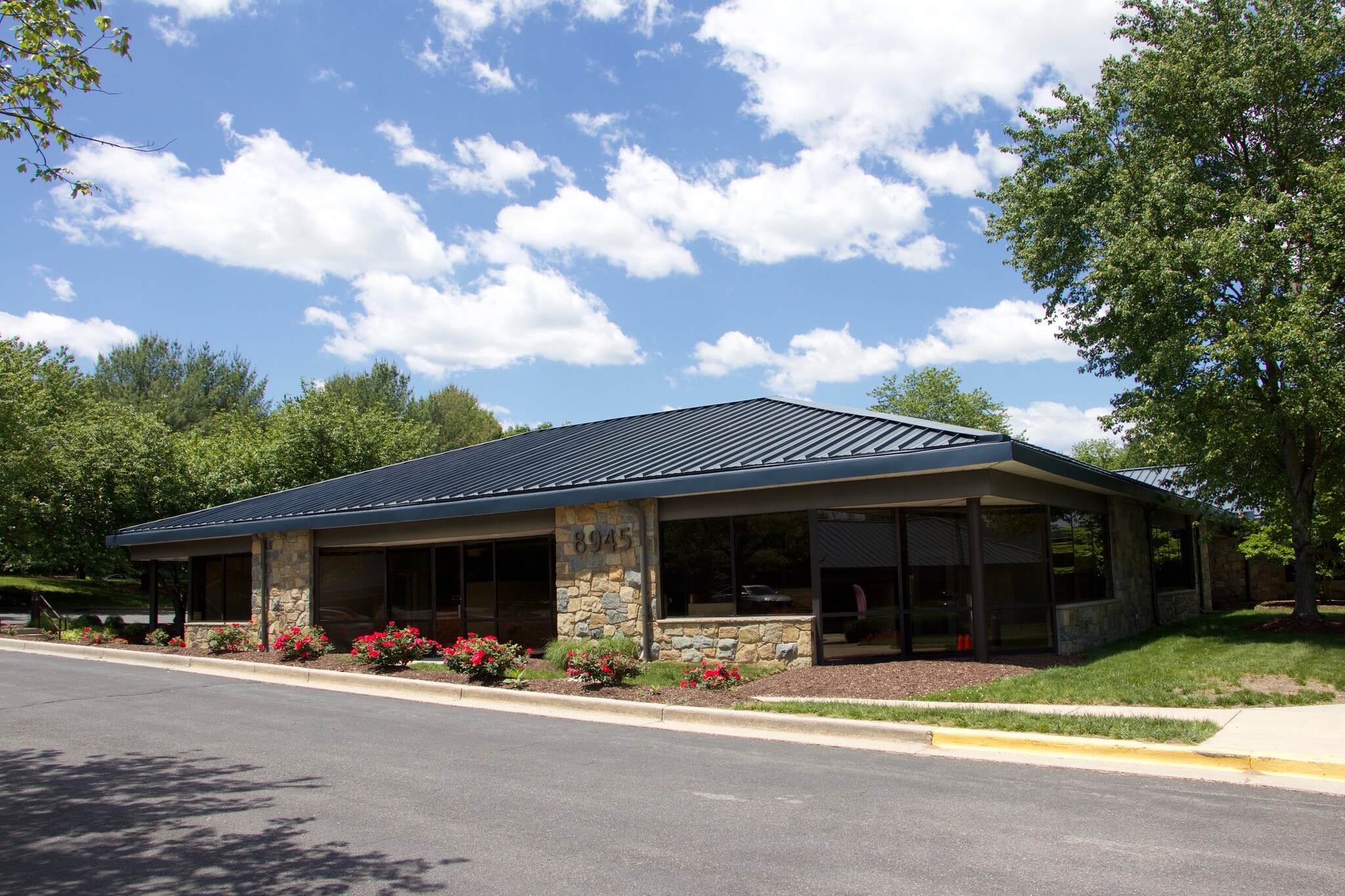 8945-8975 Guilford Rd, Columbia, MD for lease Building Photo- Image 1 of 7