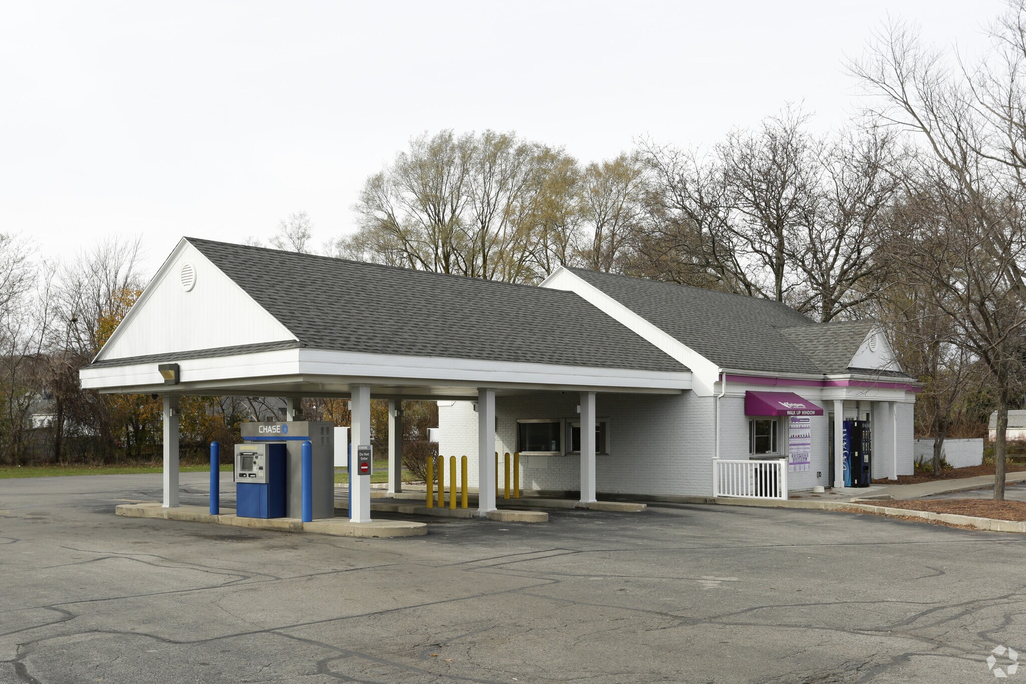 1625 Alpine Ave, Grand Rapids, MI à louer Photo principale- Image 1 de 8