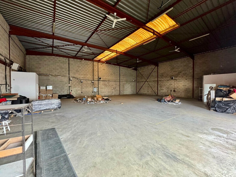 25 Avenue Du Montboulon, Saint-Soupplets for lease - Building Photo - Image 2 of 13