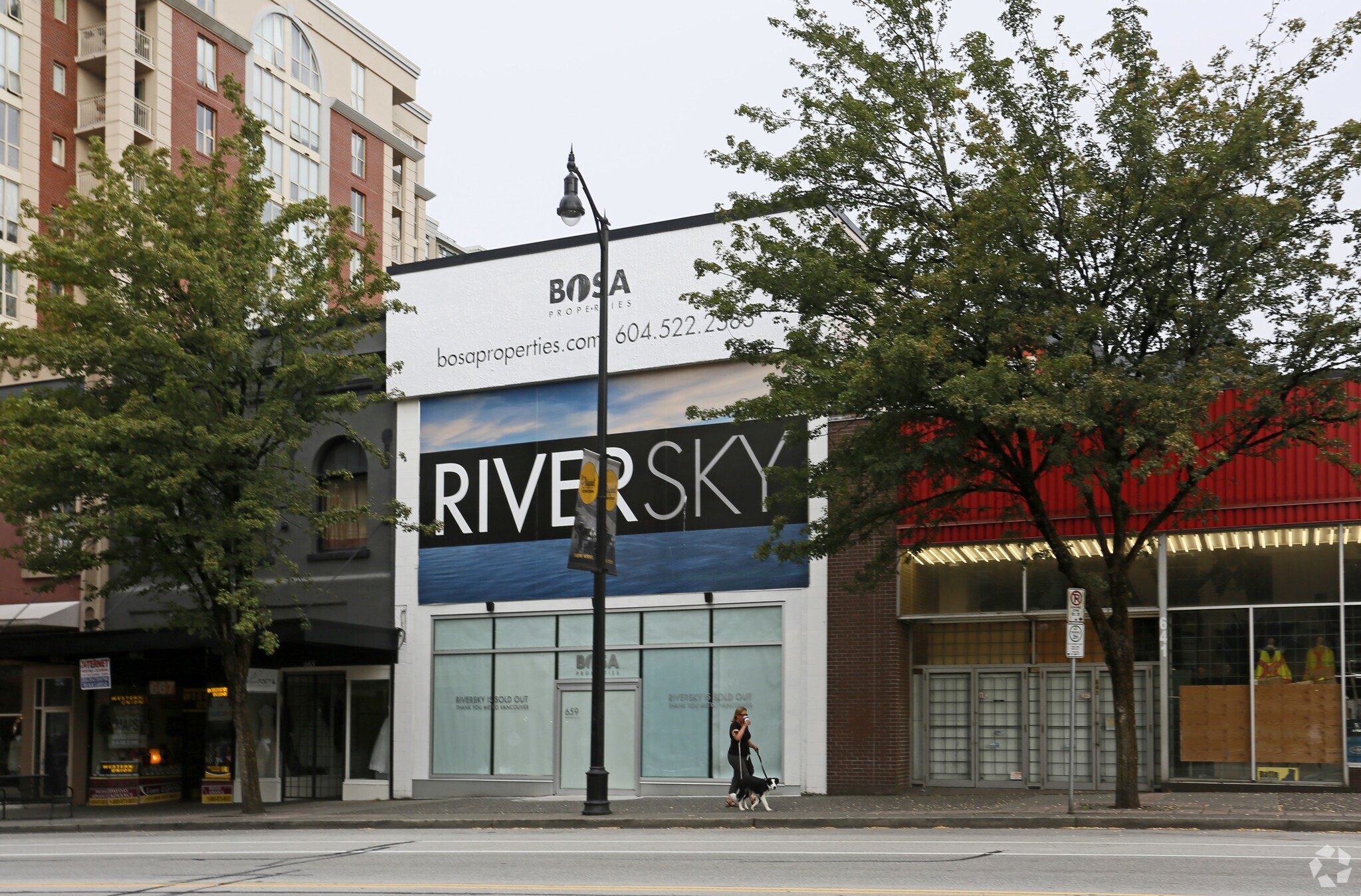 659 Columbia St, New Westminster, BC à vendre Photo principale- Image 1 de 1