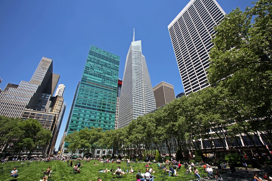 1 Bryant Park, New York, NY à louer - Photo du b timent - Image 1 de 6