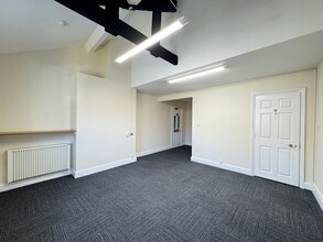 14 Angel Cres, Bridgwater for lease Interior Photo- Image 2 of 6